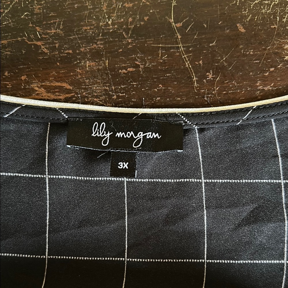 Lily Morgan Grid Pattern Tank Top - Picture 9 of 9